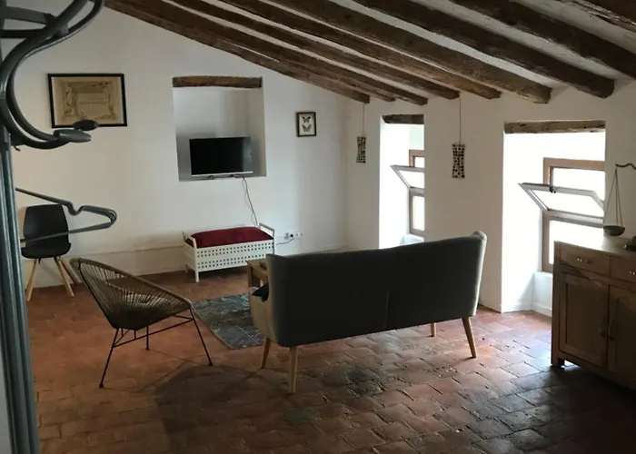 Spacious Attic El Perelló