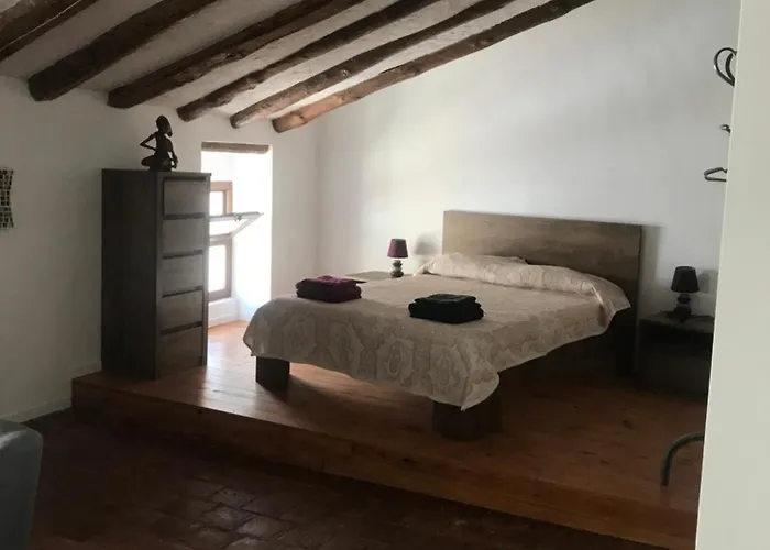 Spacious Attic Appartamento