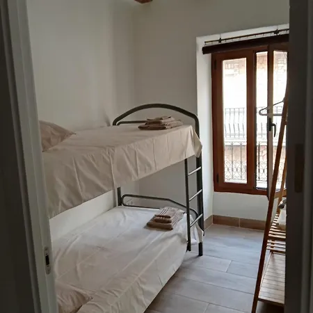 Spacious Attic El Perello (Catalonia)