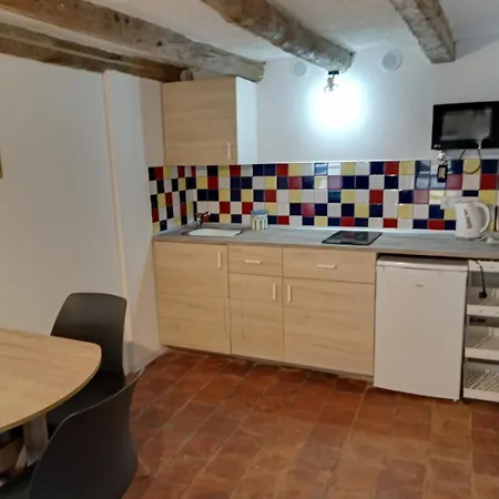 Spacious Attic Apartment El Perello (Catalonia)